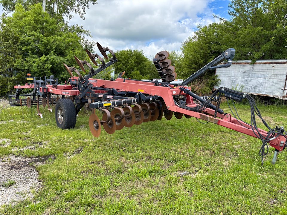 Case 870