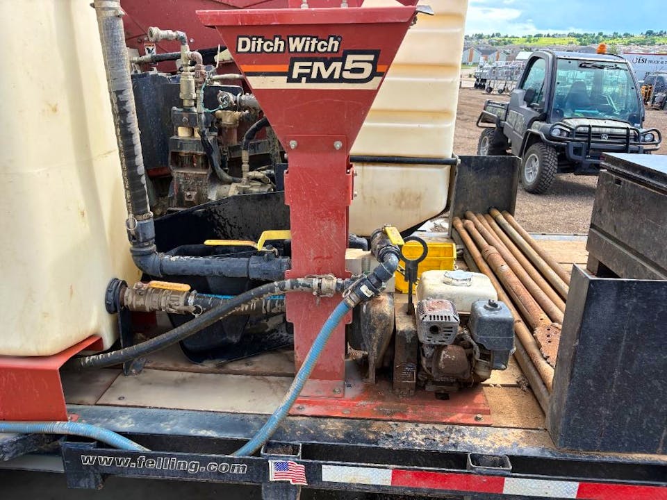 Ditch Witch FM5