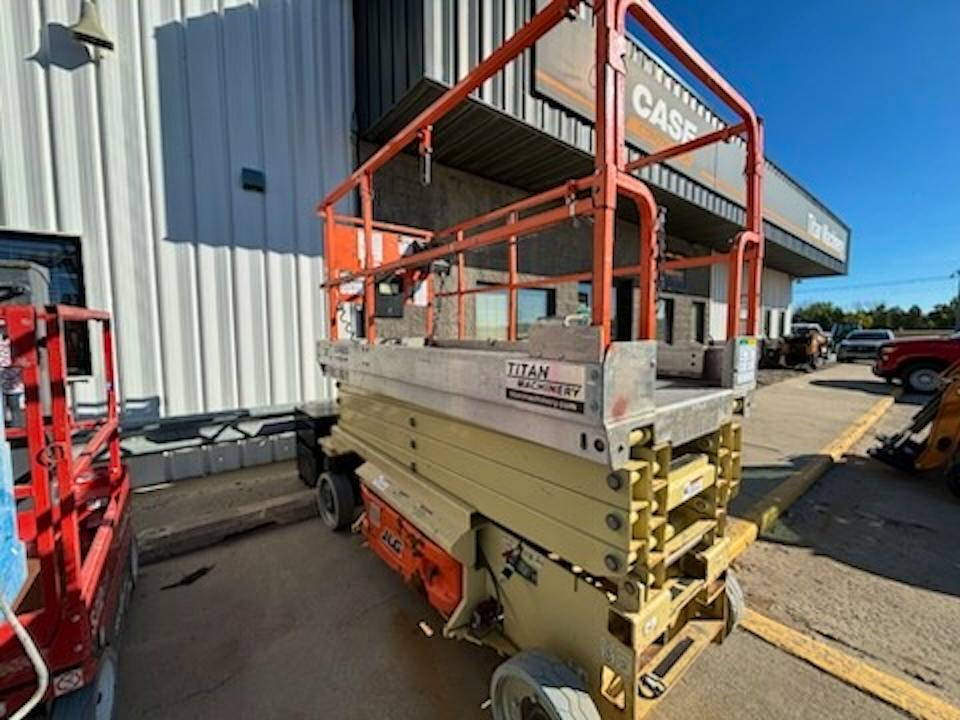 JLG INDUSTRIES 3246ES