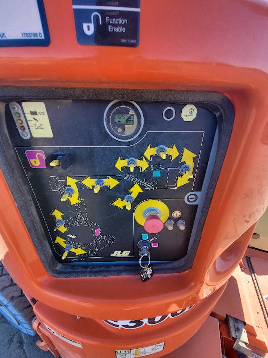 JLG INDUSTRIES E300AJP