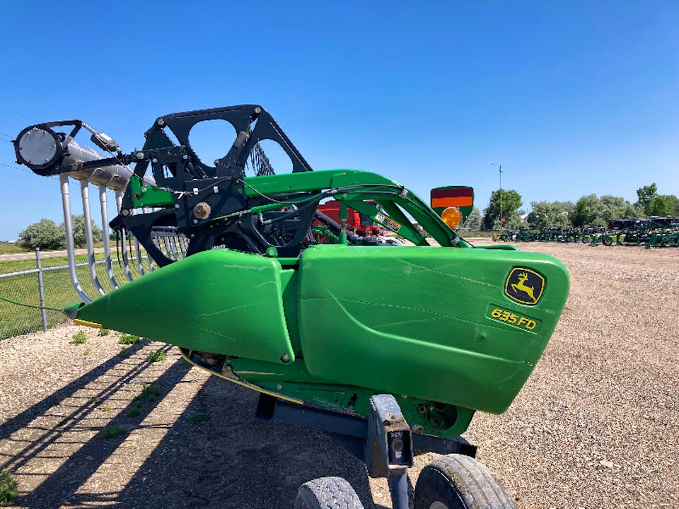 John Deere 635FD