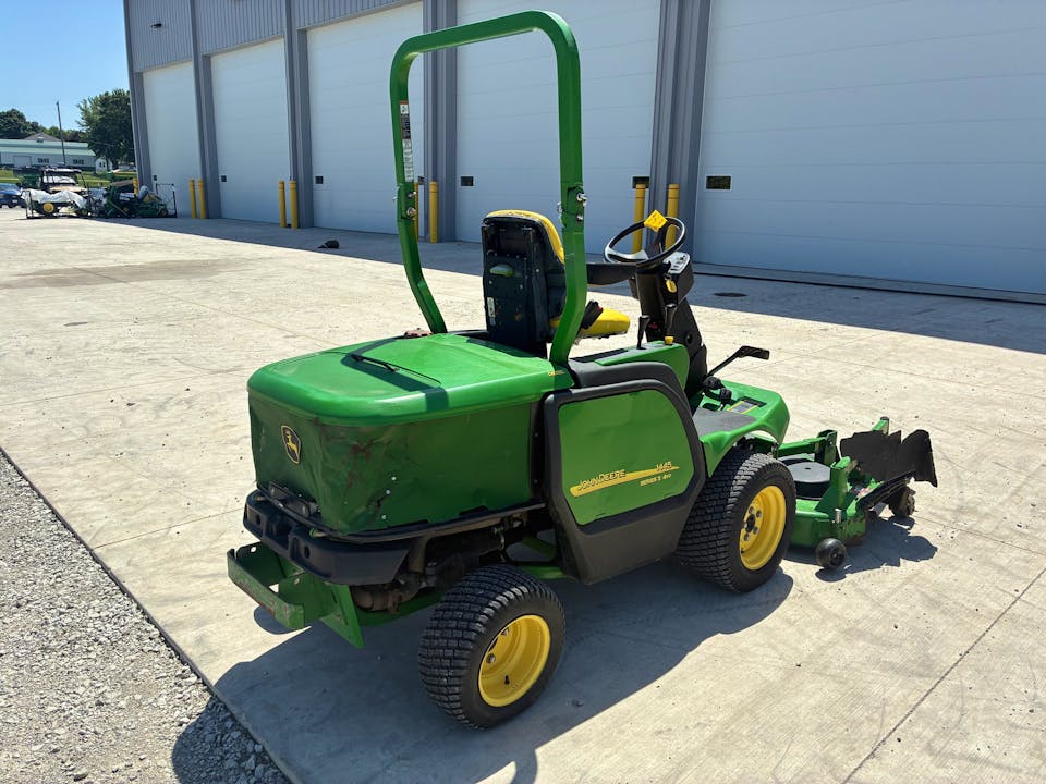 John Deere 1445