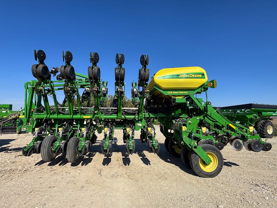John Deere 1790