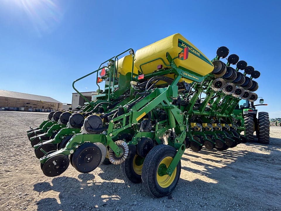 John Deere 1790