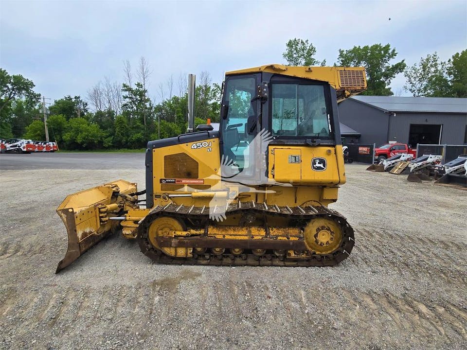 John Deere 450J LT