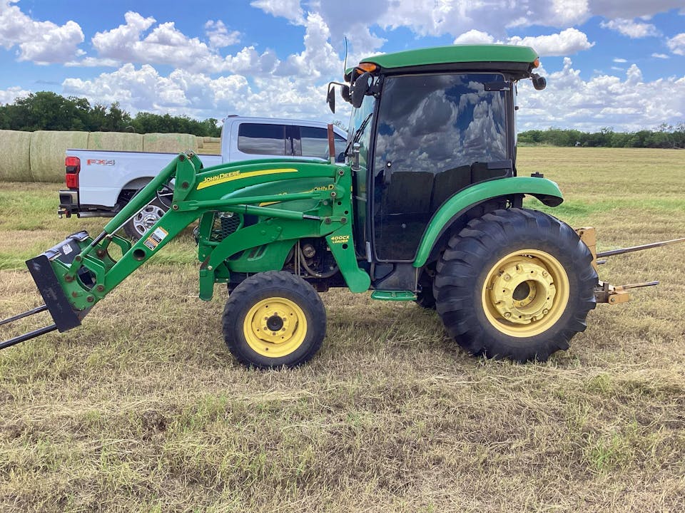 John Deere 4720
