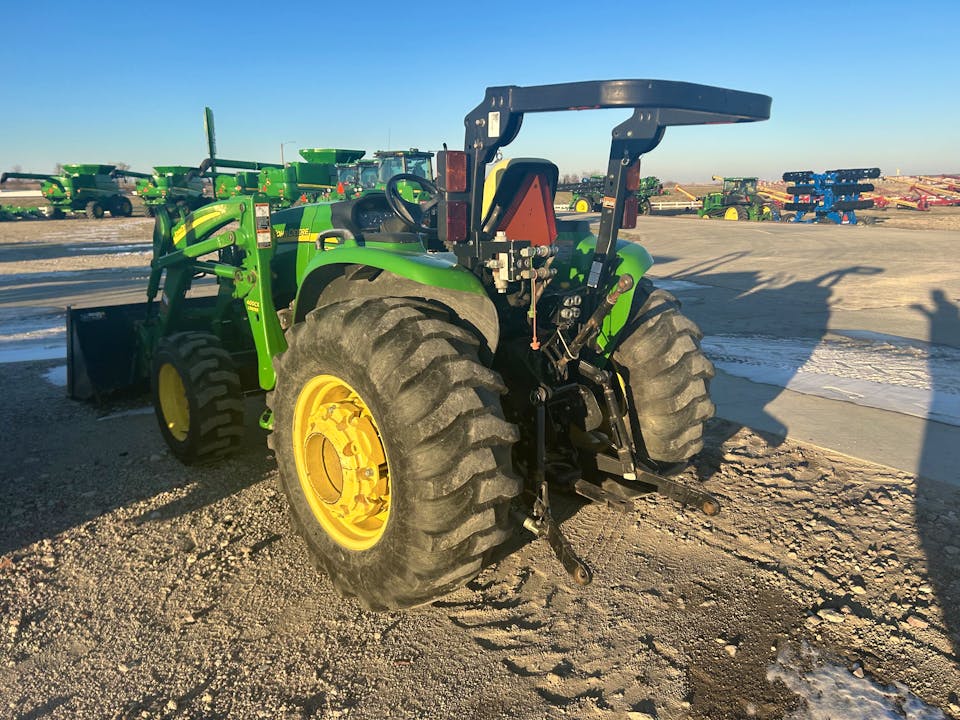 John Deere 4720