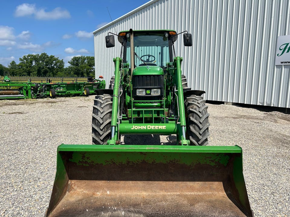 John Deere 6140D