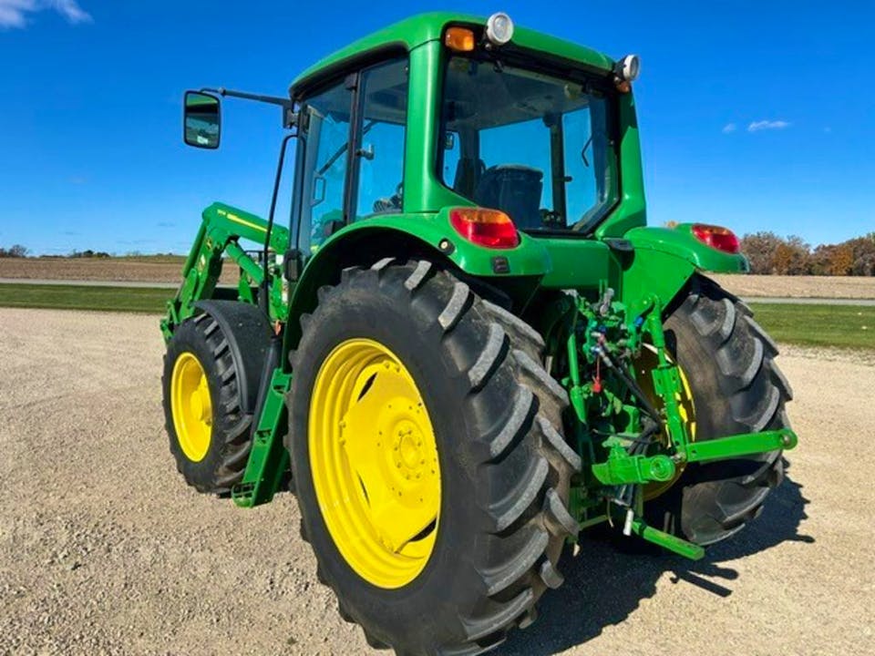 John Deere 6230