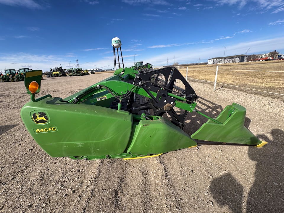 John Deere 640FD