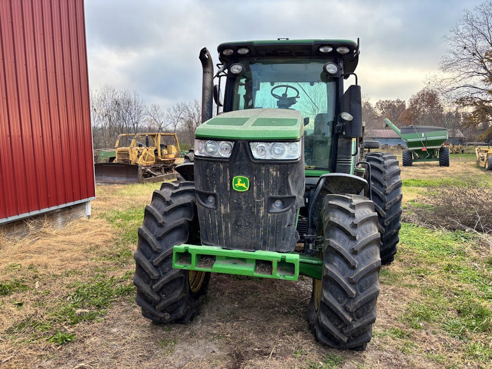John Deere 7200R