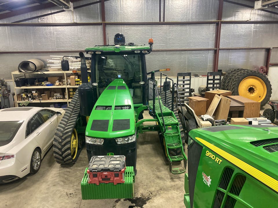 John Deere 8335RT