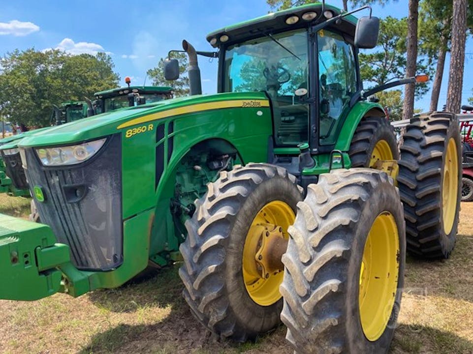 John Deere 8360R