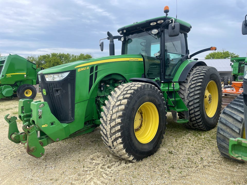 John Deere 8360R