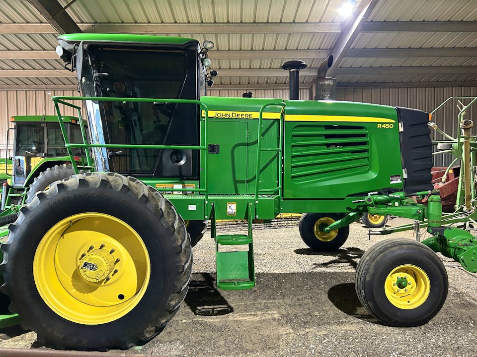 John Deere R450