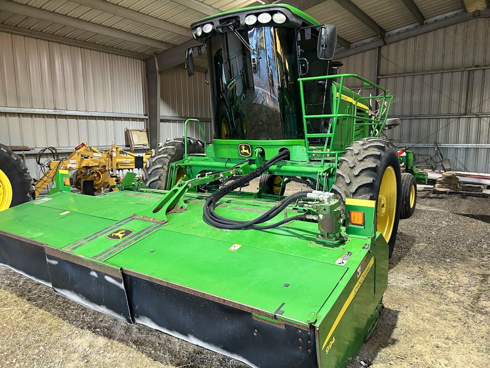 John Deere R450