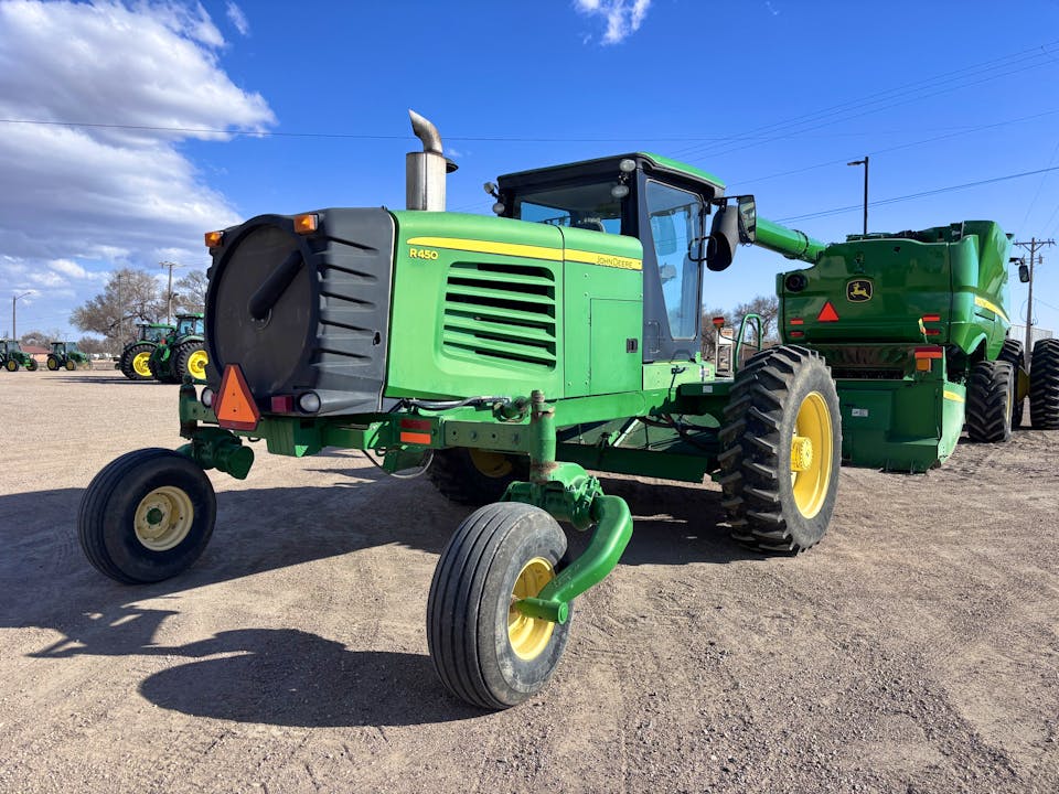 John Deere R450