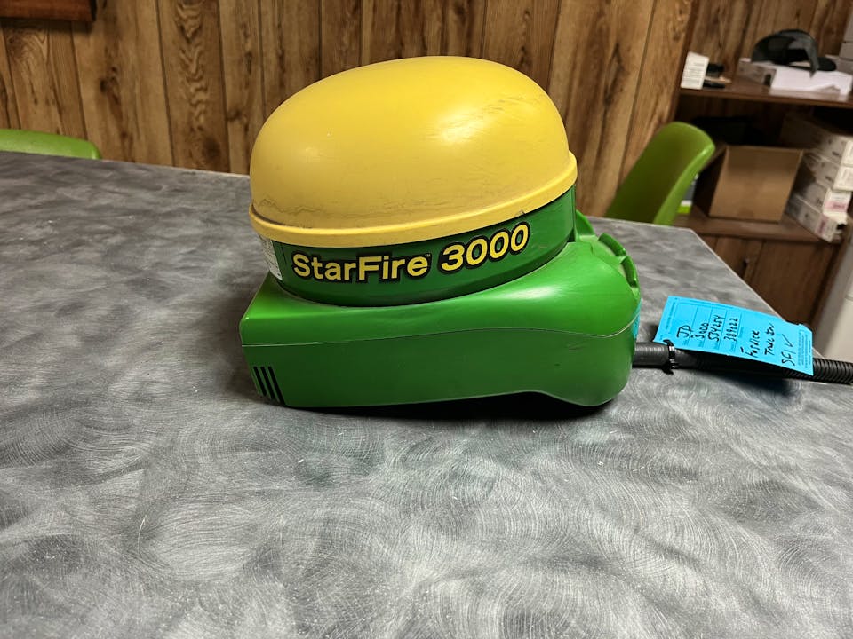 John Deere Starfire 3000