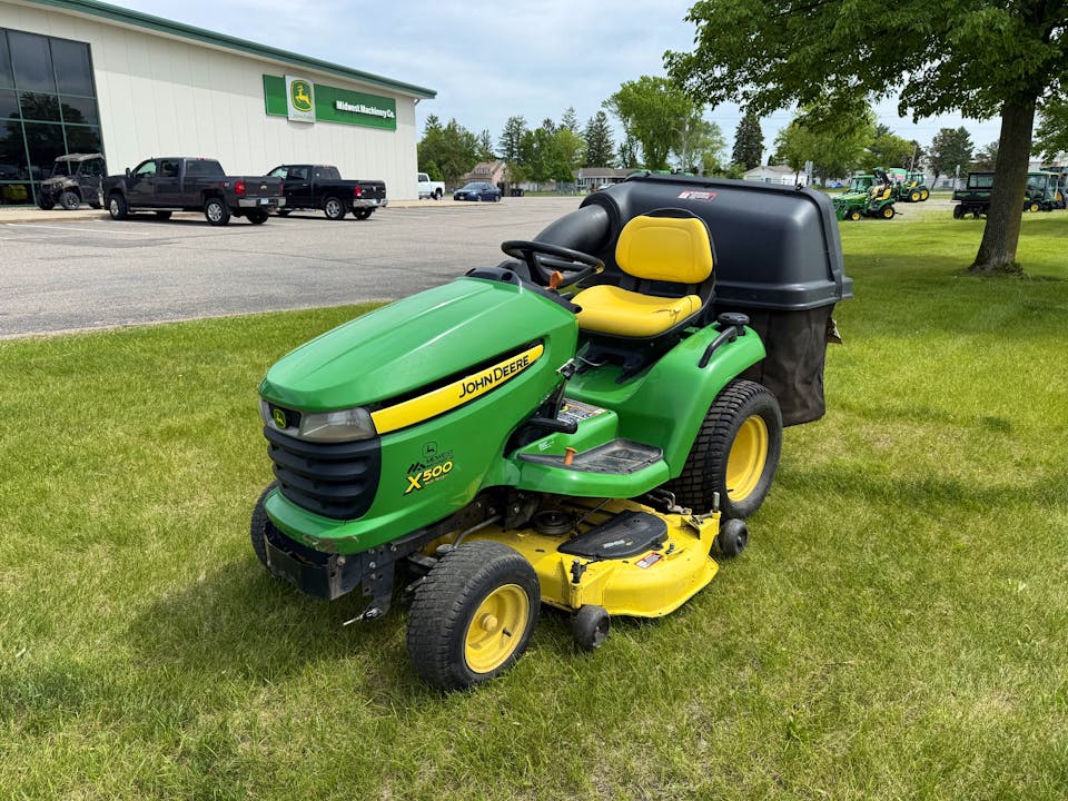 John Deere X500