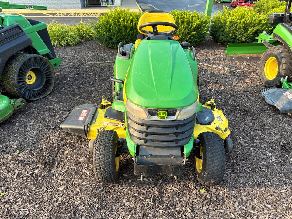 John Deere X530