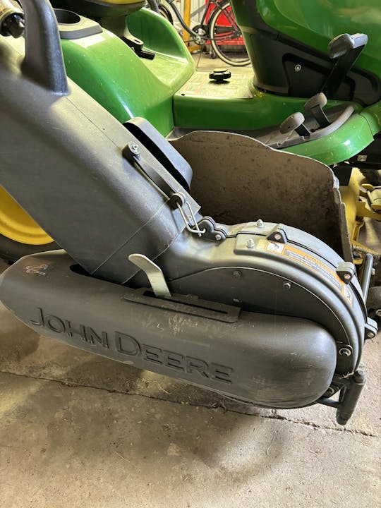 John Deere X530
