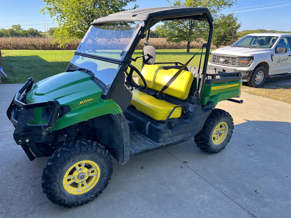 John Deere XUV550 GREEN