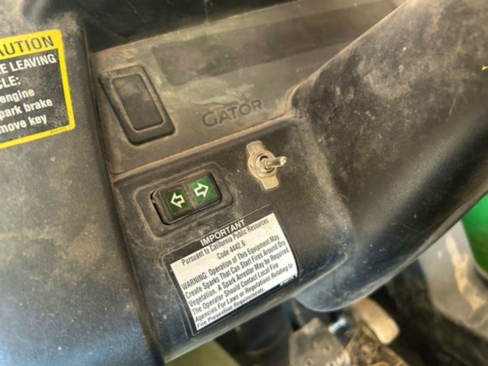 John Deere XUV625i
