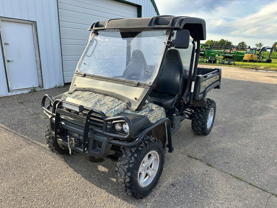 John Deere XUV825I CAMO