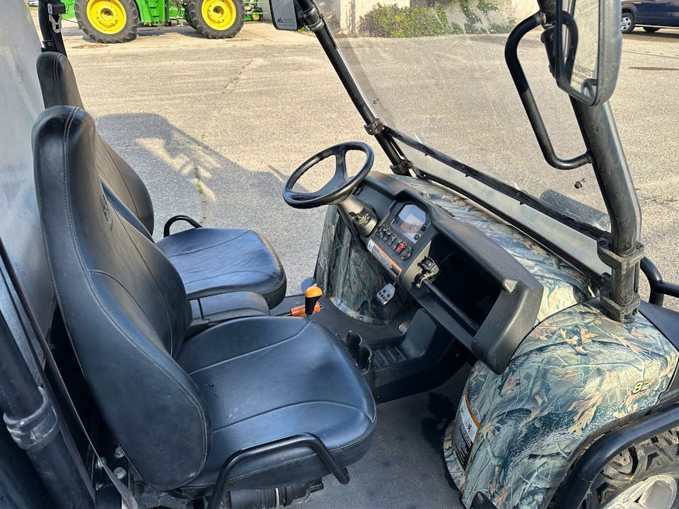 John Deere XUV825I CAMO