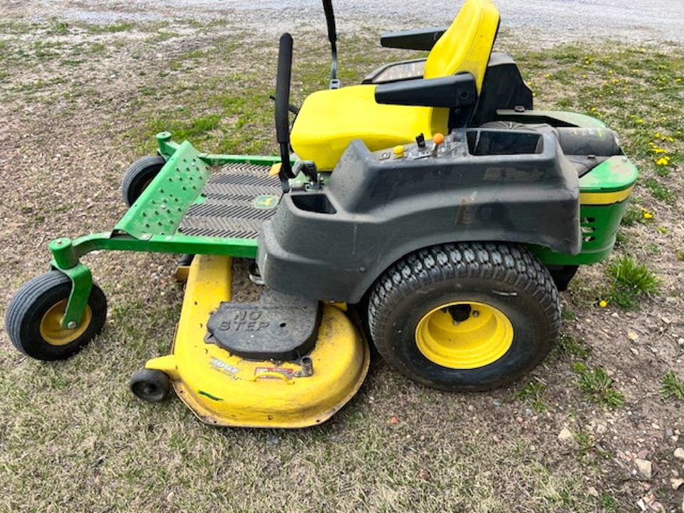 John Deere Z445