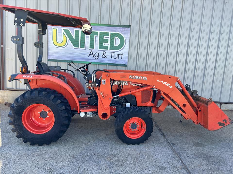 Kubota L3200