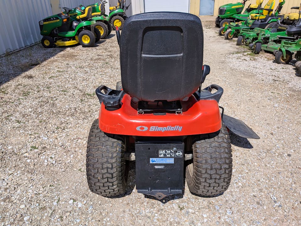 Simplicity Conquest 23