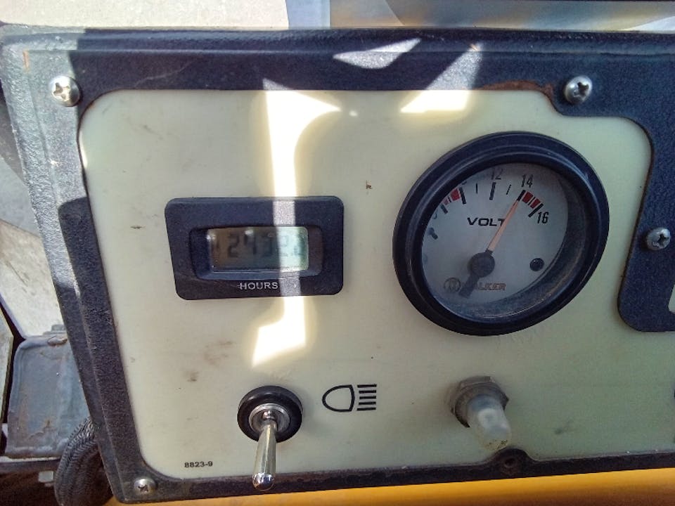 WALKER T25I