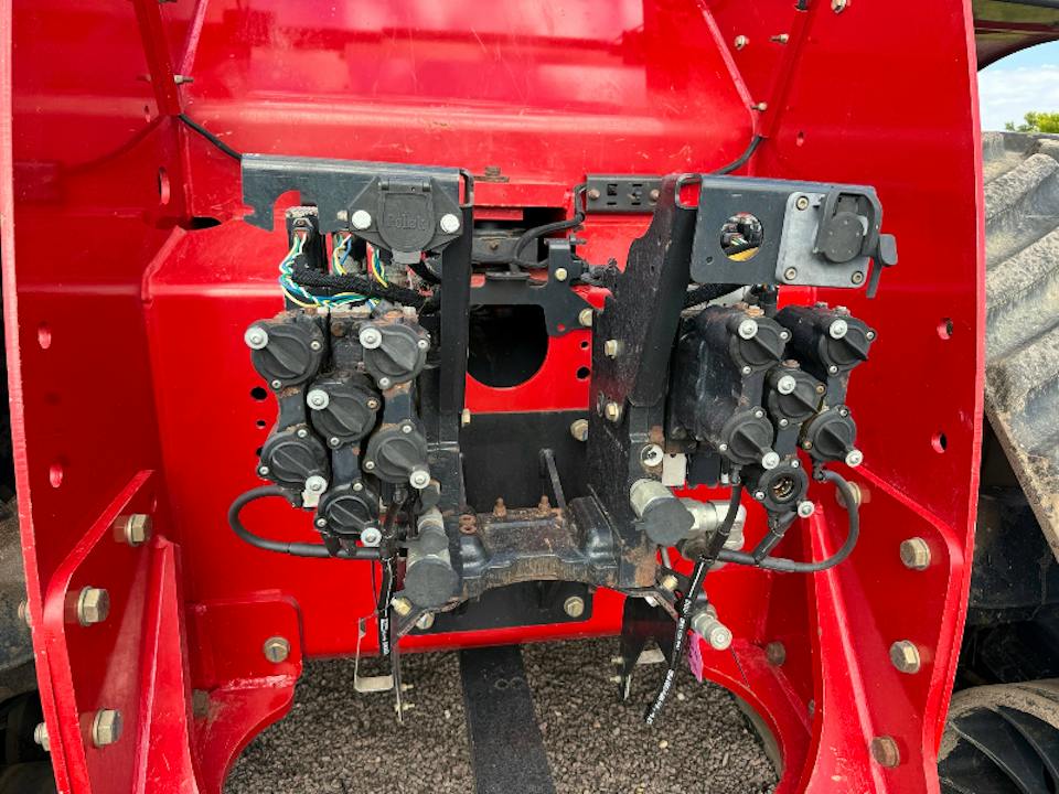 Case 600Q