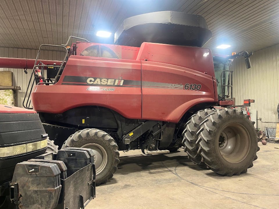 CASE IH 6130