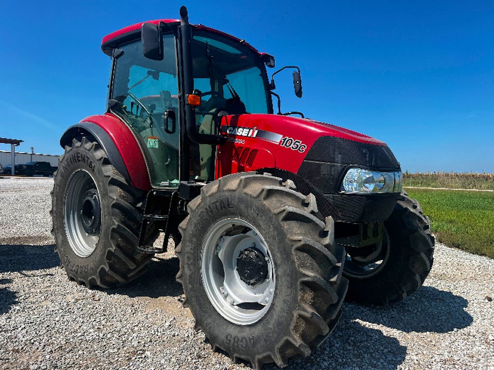 CASE IH FARMALL 105C
