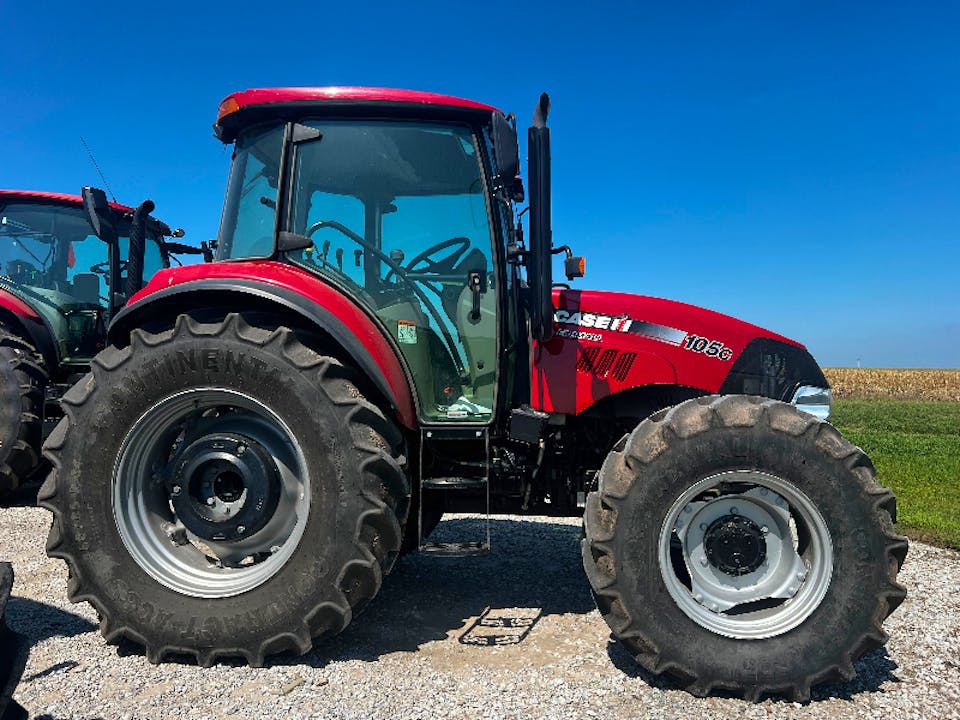 CASE IH FARMALL 105C