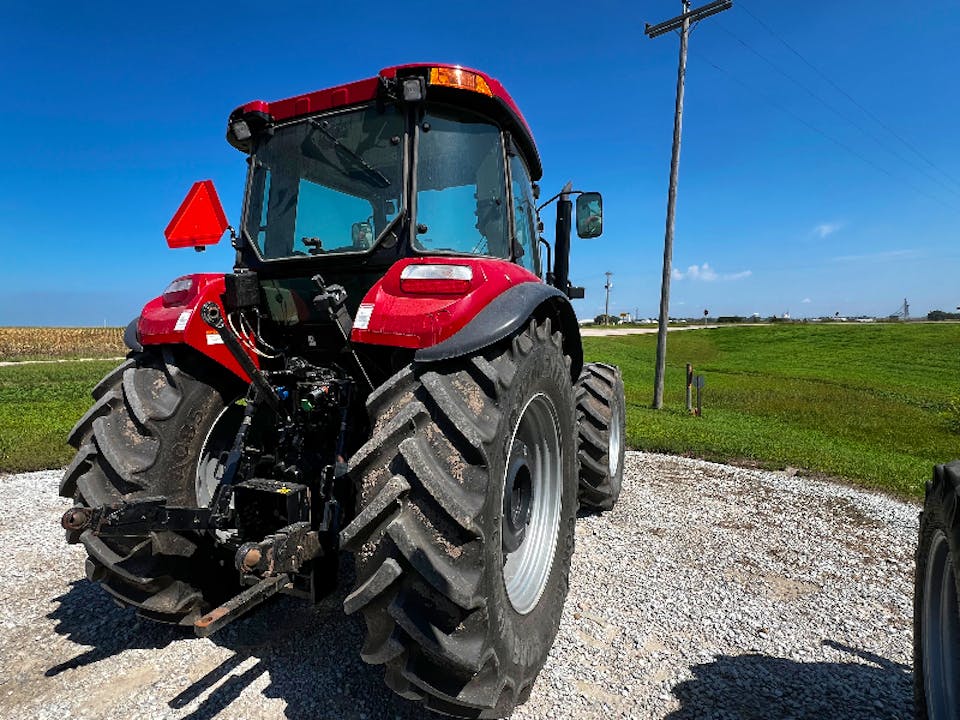 CASE IH FARMALL 105C