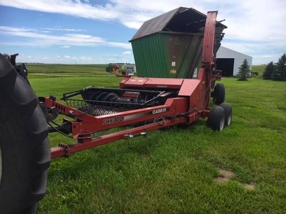 CASE IH FHX300 FORAGE HARVESTER
