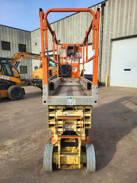 JLG INDUSTRIES 2630ES
