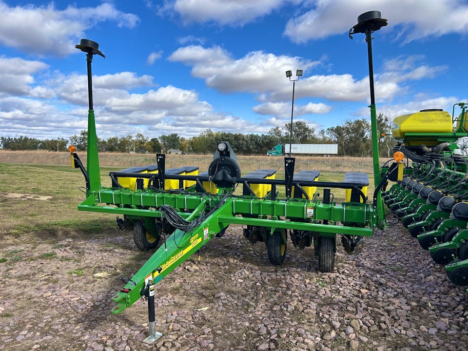 John Deere 1750