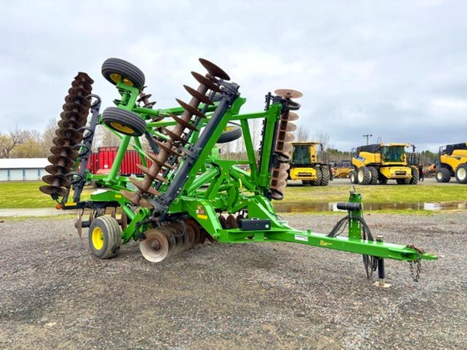 John Deere 2620