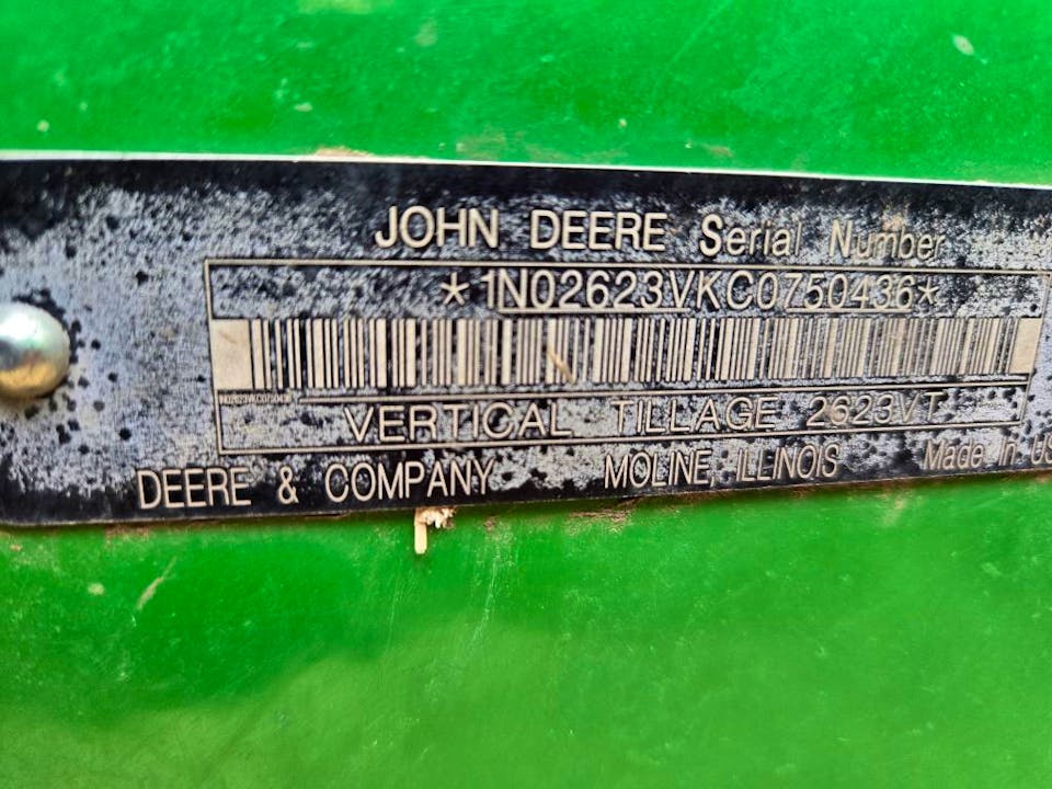 John Deere 2623VT