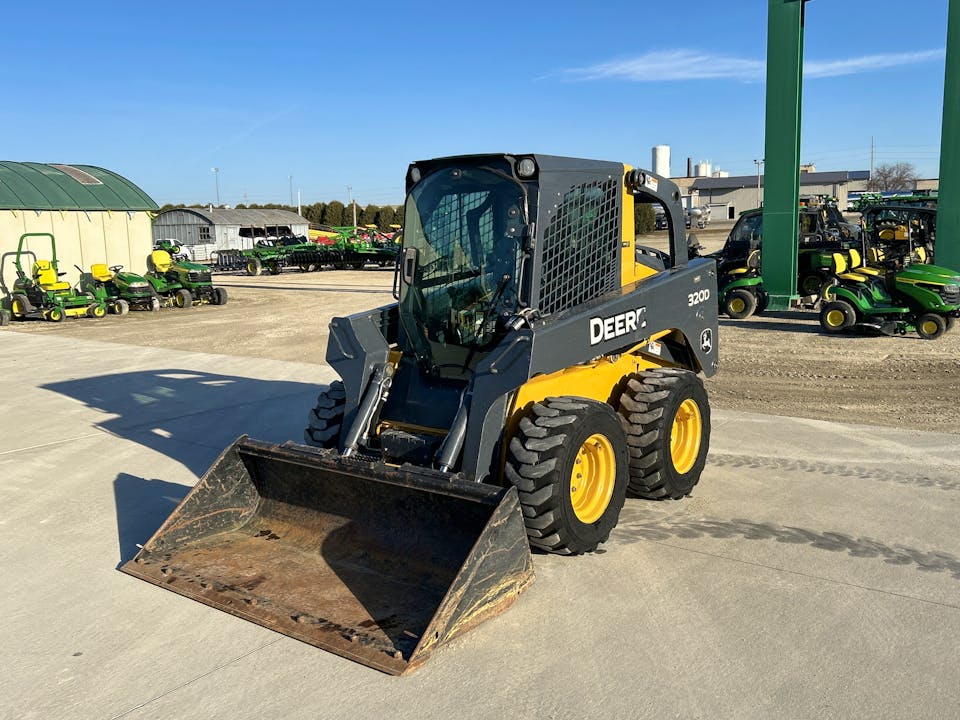 John Deere 320D