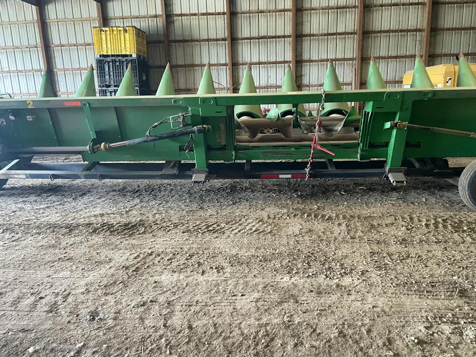 John Deere 612C