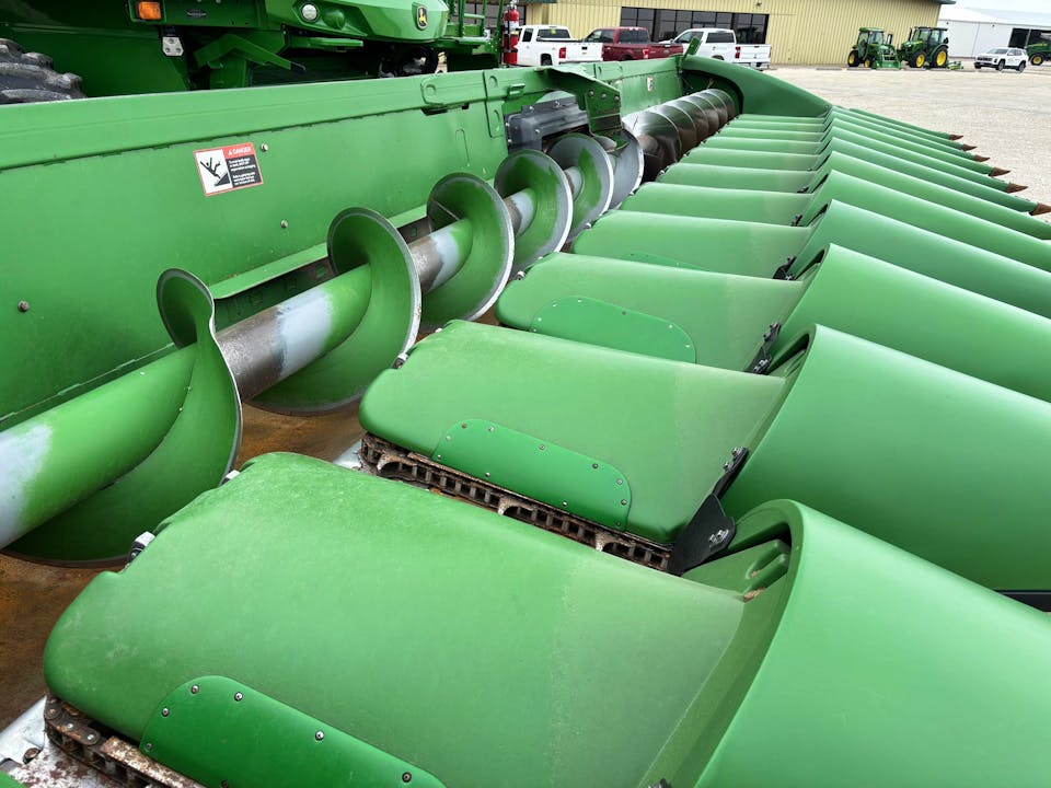 John Deere 612C