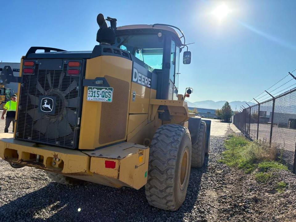 John Deere 624K