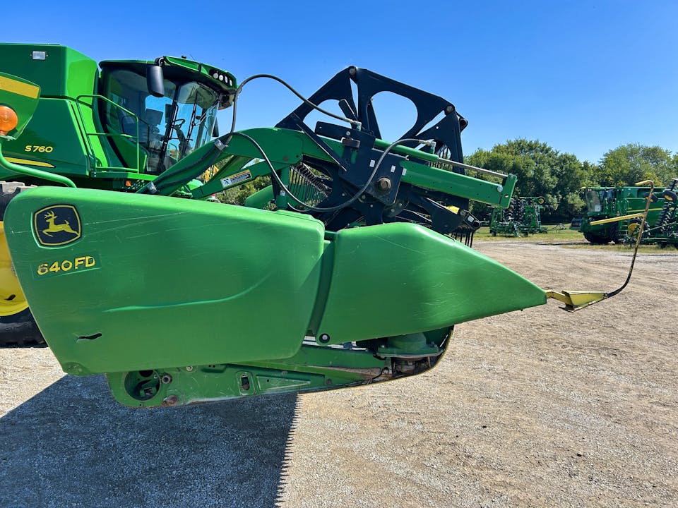 John Deere 640FD