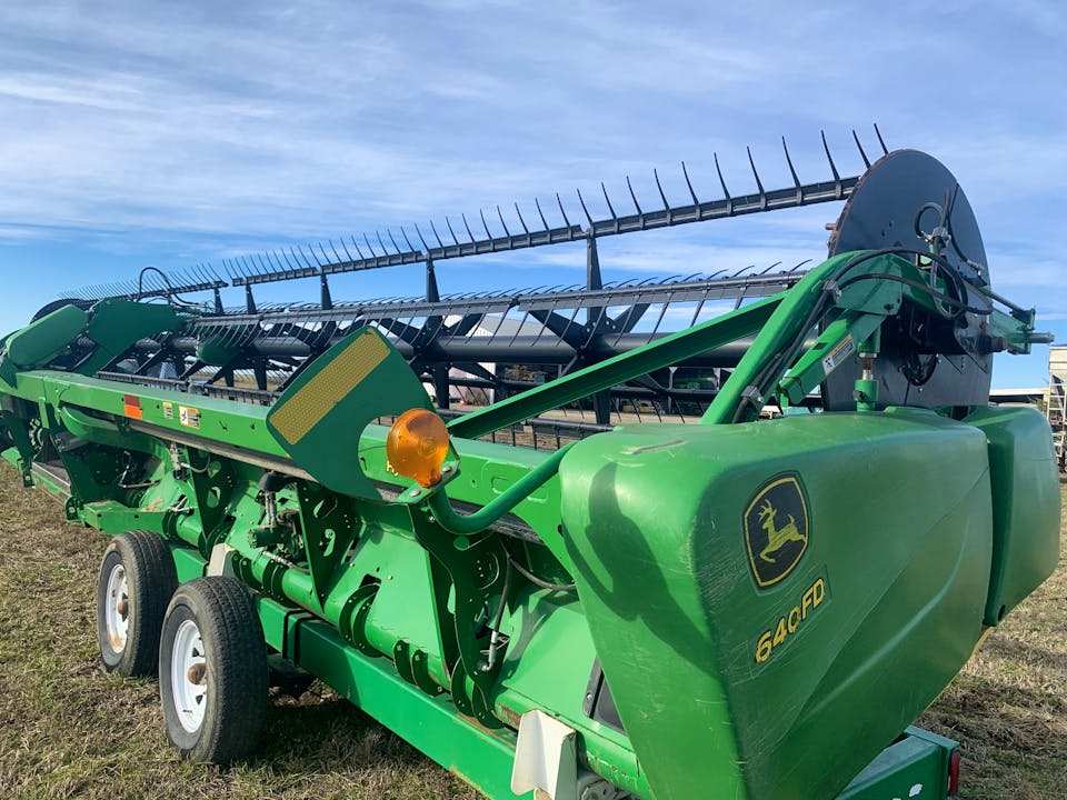 John Deere 640FD