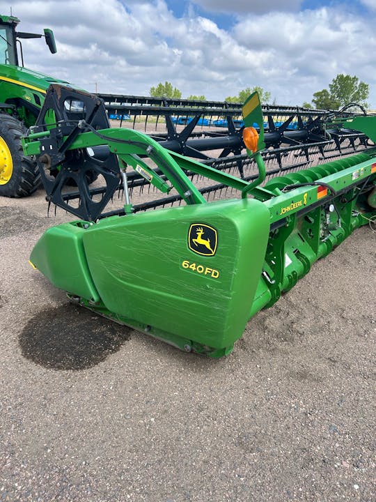 John Deere 640FD
